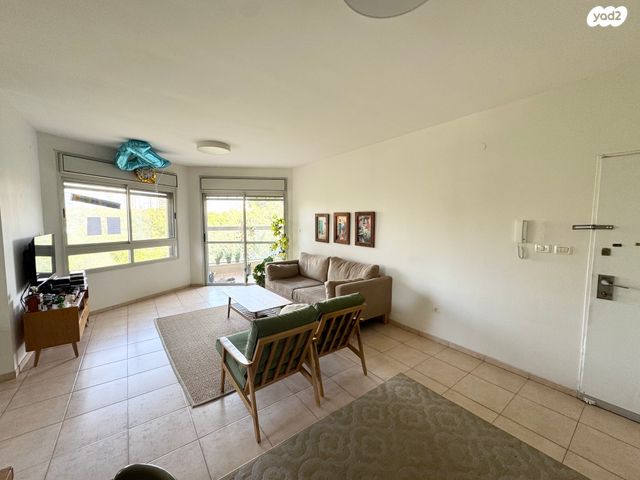 דירה, היוגב, נחלת גנים, רמת גן