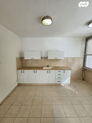 דירה, ביאליק 5, צפון מערב מרכז העיר, נתניה