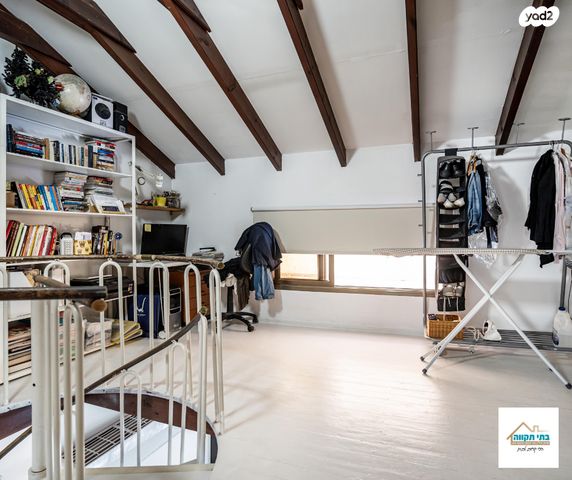 בית פרטי/ קוטג', גבעת אוויה, יהוד מונוסון