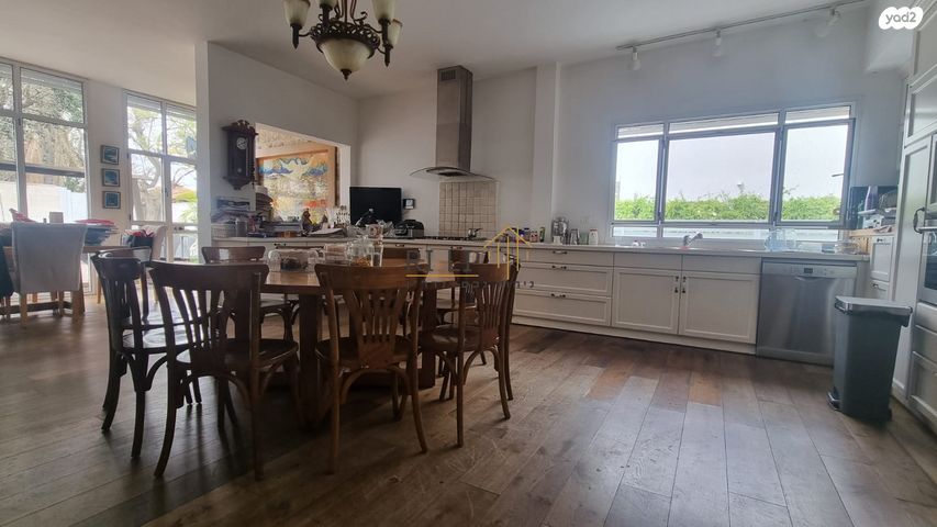 בית פרטי/ קוטג', שאר העיר, קדימה צורן