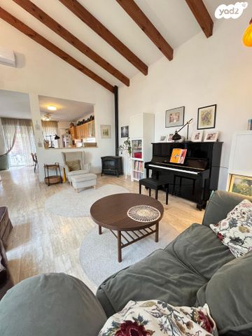 בית פרטי/ קוטג', עומר