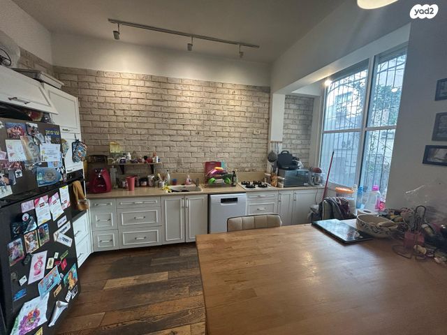 דירת גן, מרכז, הרצליה