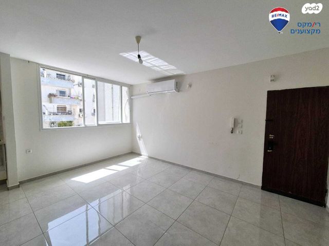 דירה, הרברט סמואל 90, מרכז העיר, חדרה