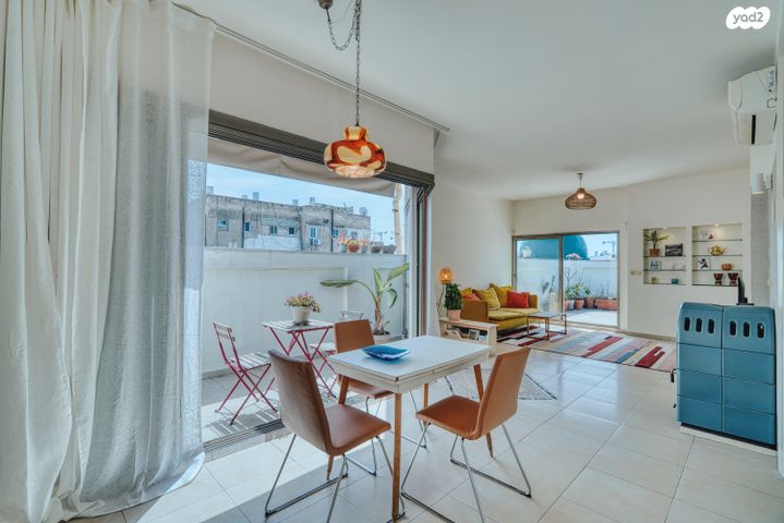 גג/ פנטהאוז, צהלון, שיכוני חסכון, תל אביב יפו