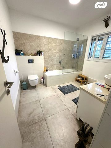 בית פרטי/ קוטג', קרית הסביונים, יהוד מונוסון