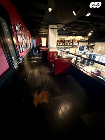 חנויות/ שטח מסחרי, אבן גבירול, גני שרונה, קרית הממשלה, תל אביב יפו