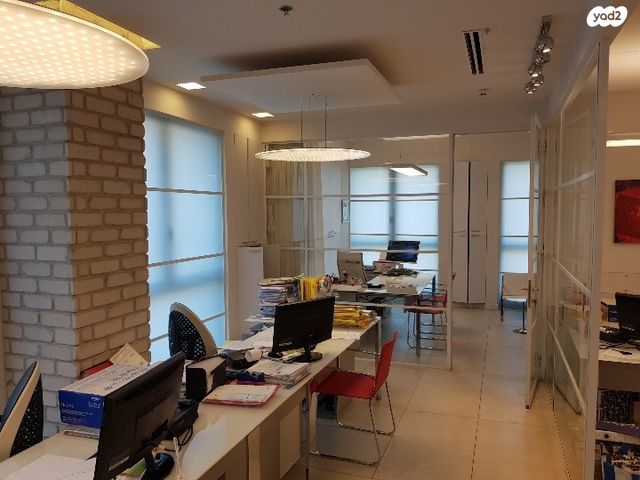 משרדים, רמת גן