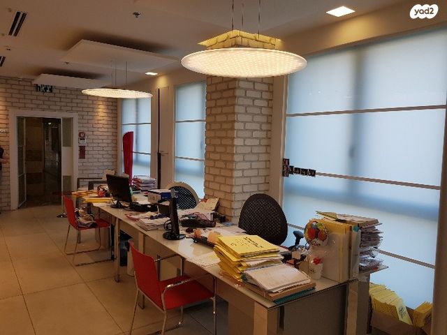 משרדים, רמת גן