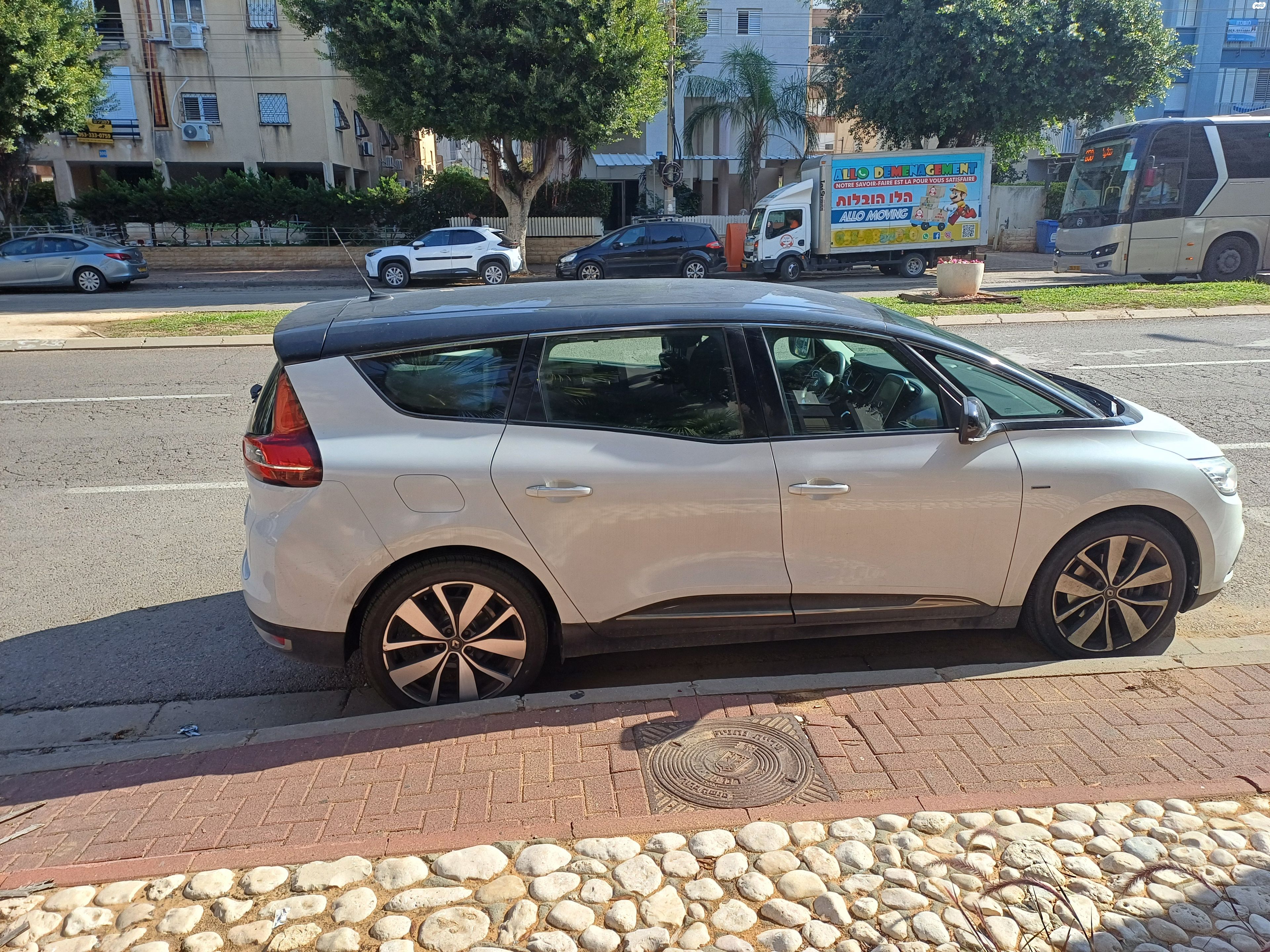 מודעת רכב רנו סניק