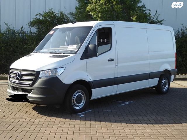 מודעת רכב מרצדס-בנץ ספרינטר