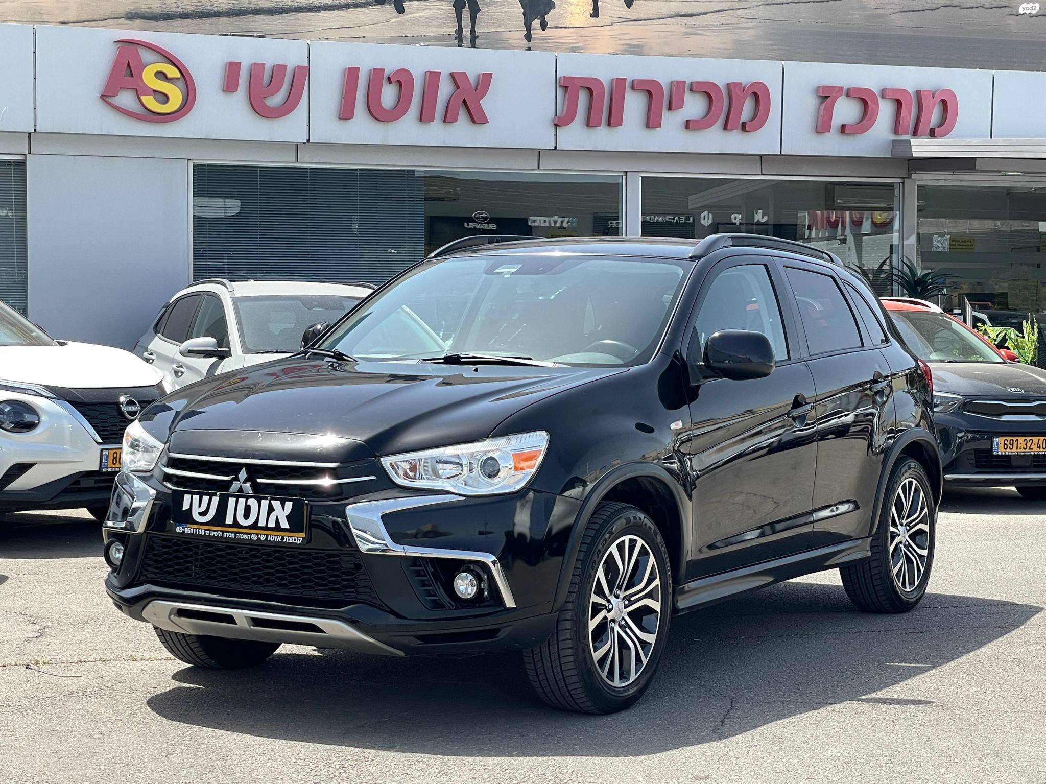 מודעת רכב מיצובישי ASX