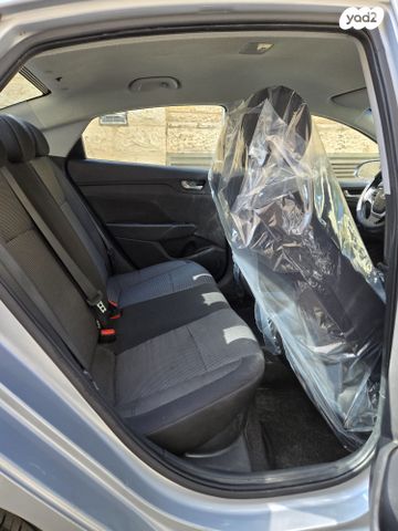 יונדאי אקסנט i25