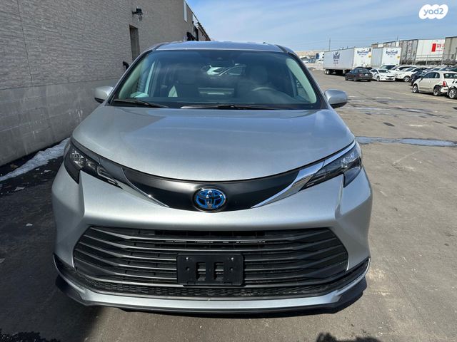 טויוטה סיינה