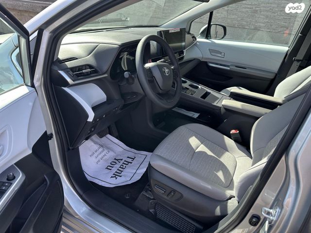 טויוטה סיינה