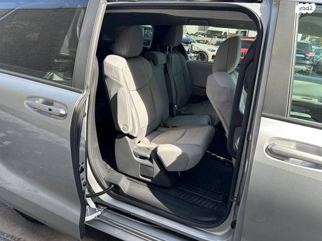 טויוטה סיינה