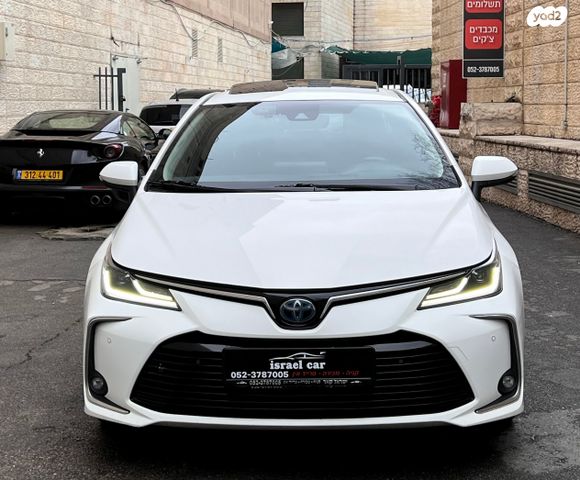 טויוטה קורולה