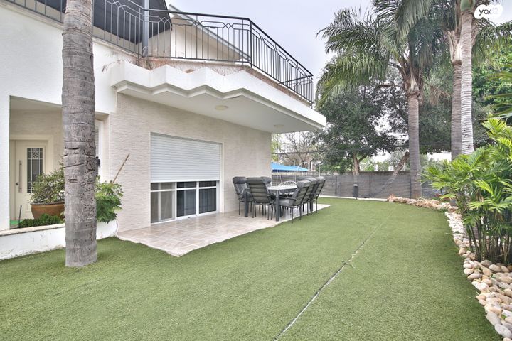 בית פרטי/ קוטג', מרכז העיר, קרית אתא