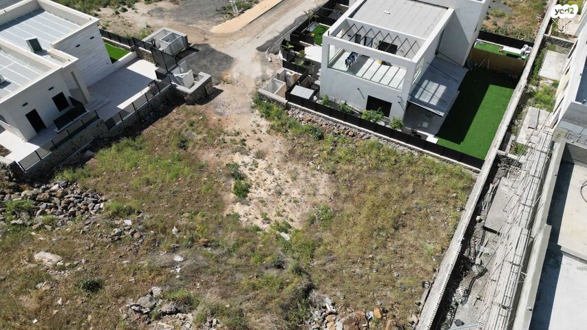 מגרשים, קצרין