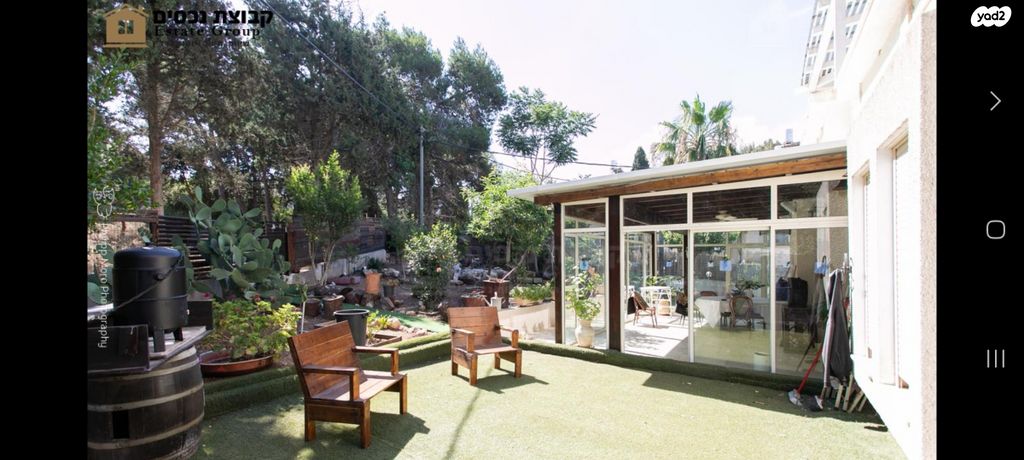 דירת גן, טשרניחובסקי, כרמל צרפתי, חיפה