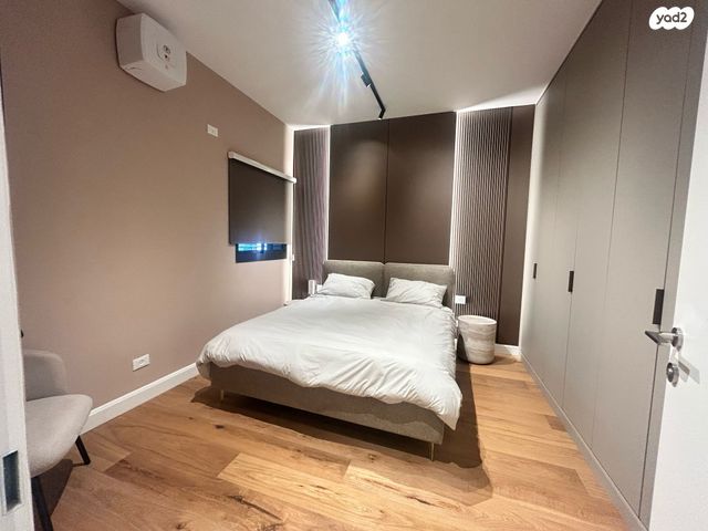 דירה, אחד העם 25, לב תל אביב, לב העיר צפון, תל אביב יפו