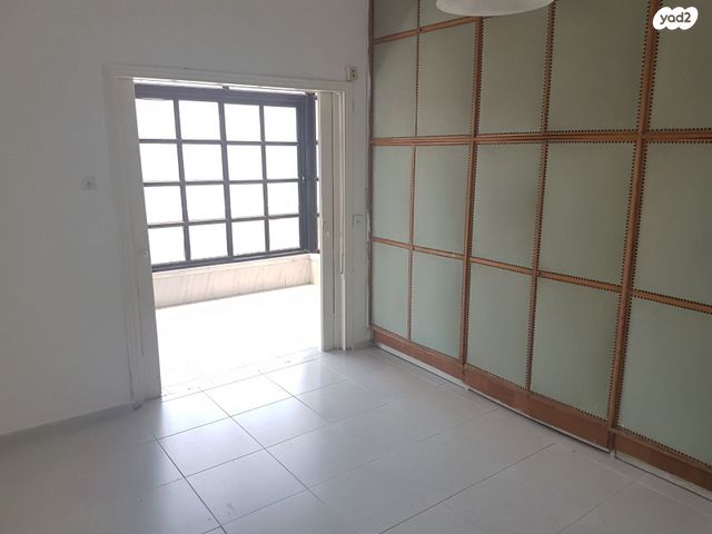 דירה, יצחק אפשטיין, הצפון החדש - כיכר המדינה, תל אביב יפו