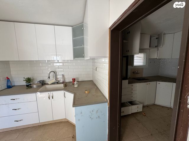 דו משפחתי, דודאים 8, שאר העיר, כפר יונה