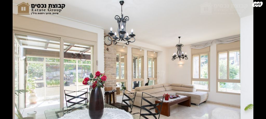 דירת גן, טשרניחובסקי, כרמל צרפתי, חיפה