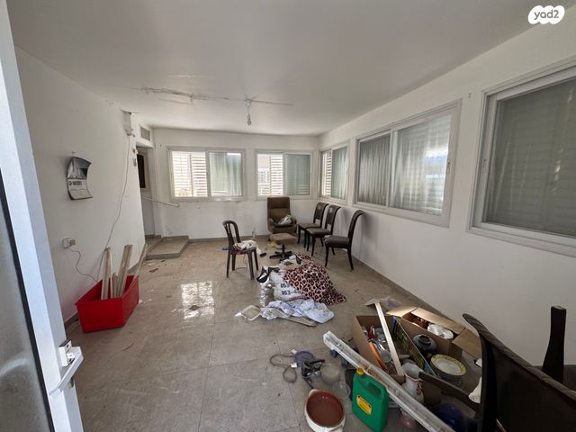 דו משפחתי, דודאים 8, שאר העיר, כפר יונה