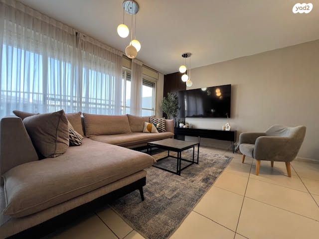 גג/ פנטהאוז, ליבת העיר, יהוד מונוסון