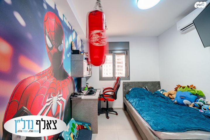 דירה, היוצרים, עיר היין, אשקלון