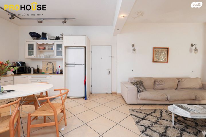 דירה, הרצל 77, פלורנטין, תל אביב יפו