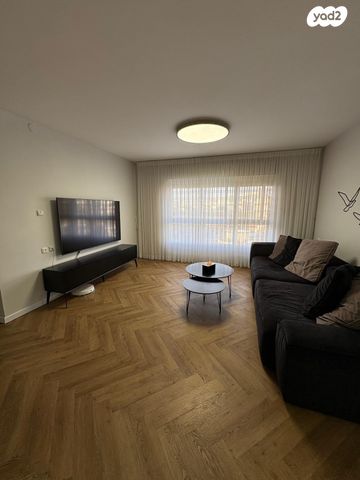 דירה, רובע י"ב, אשדוד