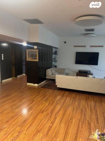 בית פרטי/ קוטג', הגבעה, סביון, סביון