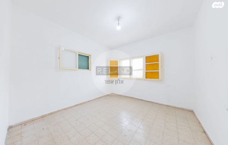 דו משפחתי, אליכין, אליכין