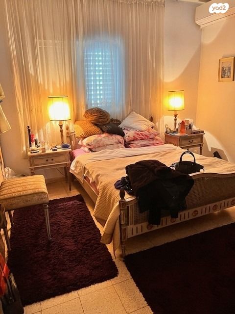 דירה, לוין שמעון זאב, הרצליה