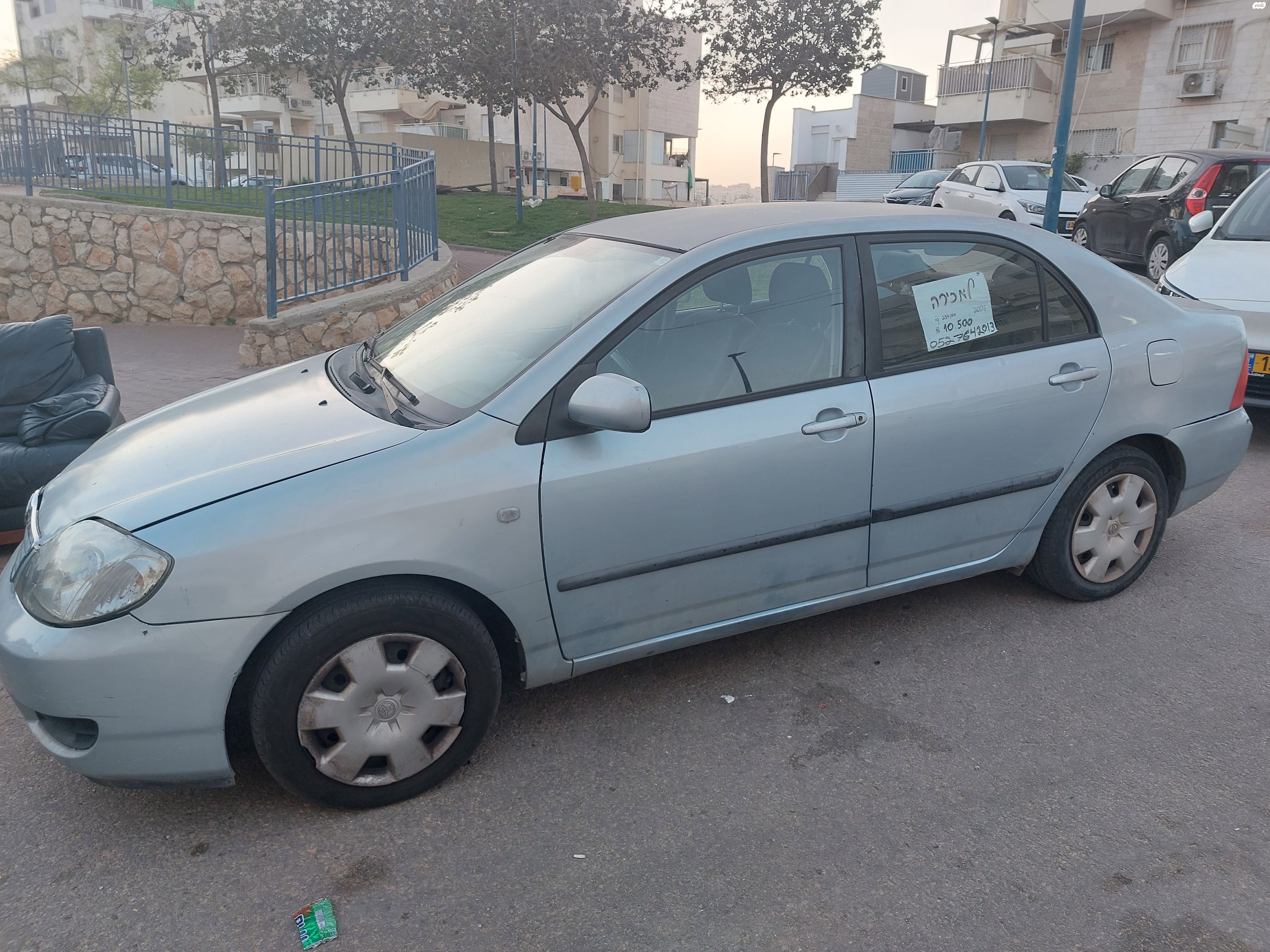 מודעת רכב טויוטה קורולה