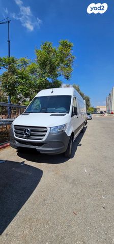 מודעת רכב מרצדס-בנץ ספרינטר