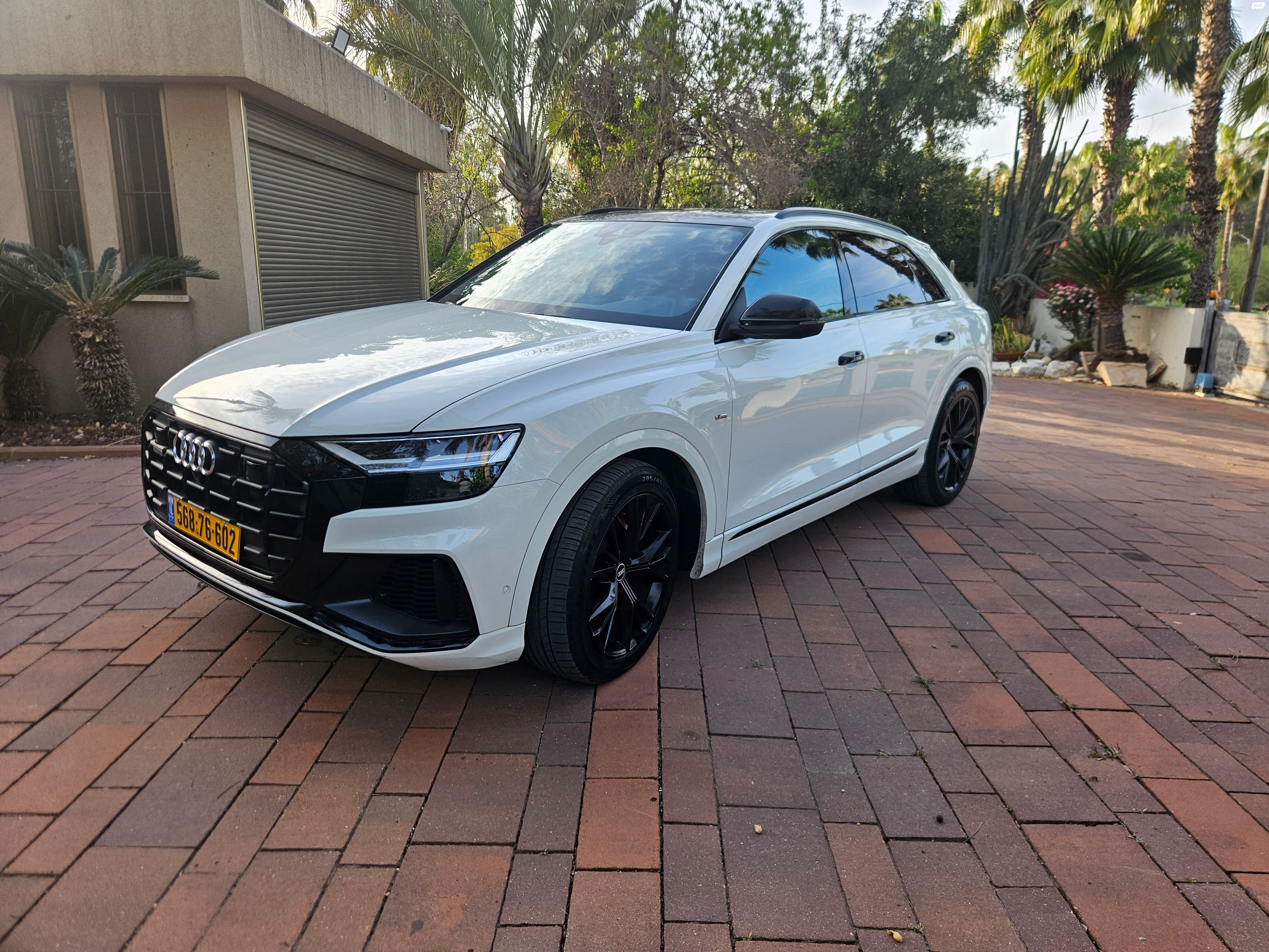 מודעת רכב אאודי Q8