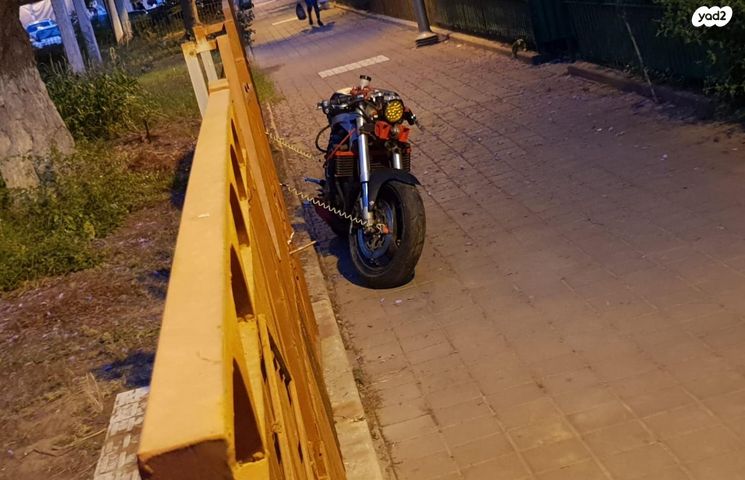 סוזוקי GSX-R750