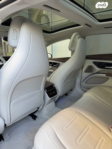 מרצדס-בנץ EQS