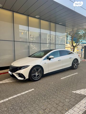 מודעת רכב מרצדס-בנץ EQS