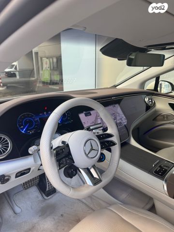 מרצדס-בנץ EQS