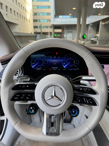 מרצדס-בנץ EQS