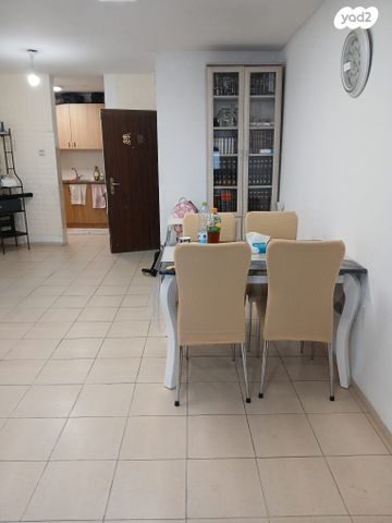 הורדים 4