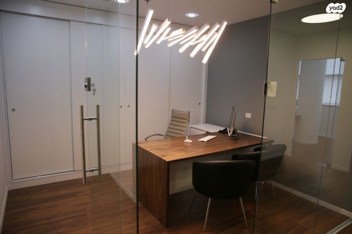 משרדים, שדרות הפלי"ם 2, קרית הממשלה ע"ש רבין, חיפה