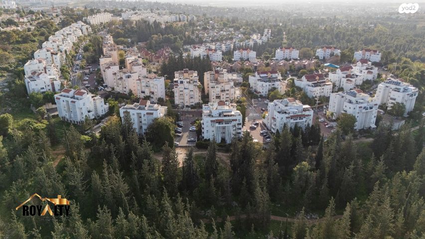 דירה, ה' באייר, נווה אפק, ראש העין