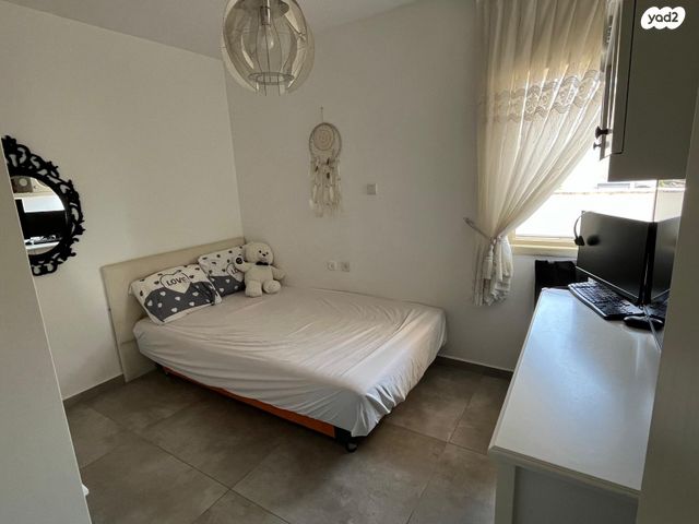 גג/ פנטהאוז, דרך הטייסים 70, נווה חן, תל אביב יפו