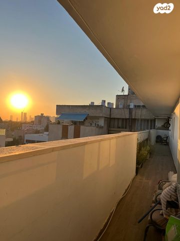 גג/ פנטהאוז, דרך הטייסים 70, נווה חן, תל אביב יפו