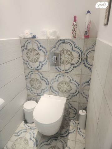 משרדים, הרברט סמואל, מרכז העיר, חדרה