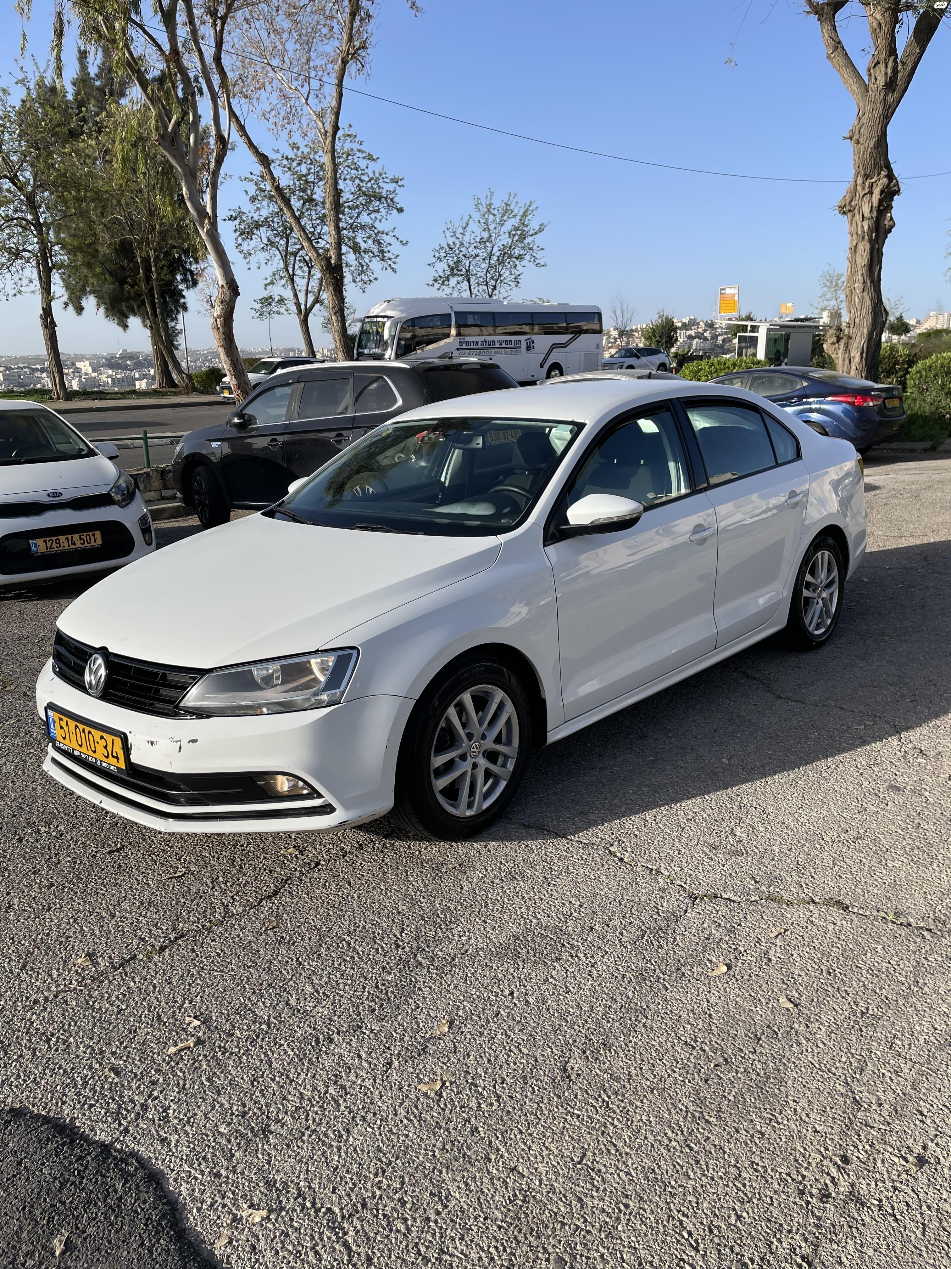 מודעת רכב פולקסווגן ג'טה 